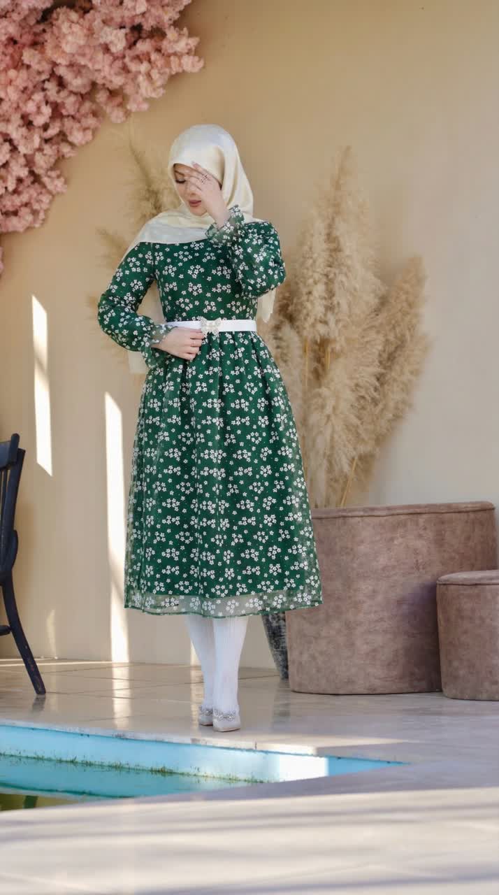پیراهن شکوفه زمردی